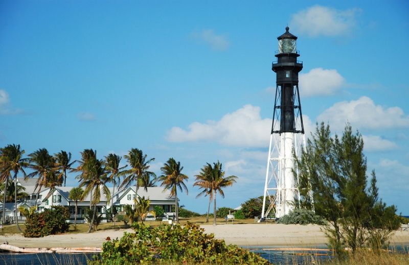 Hillsboro Inlet Lighthouse – Pompano Beach