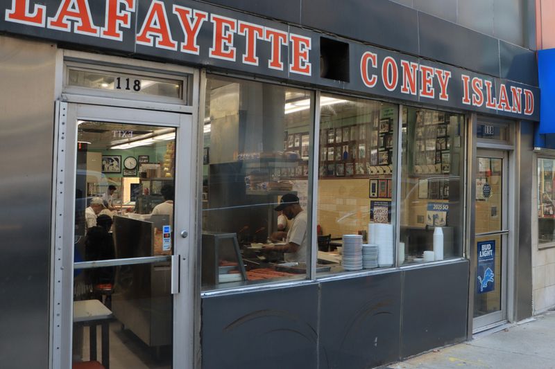 Lafayette Coney Island, Detroit