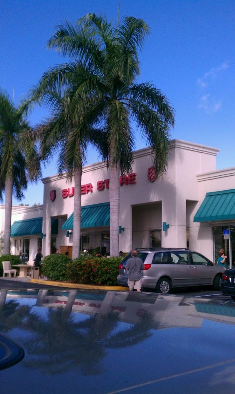 The Salvation Army Family Store and Donation Center, Lauderhill