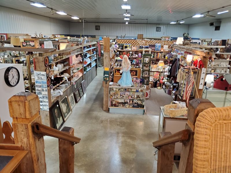 America's Antique Mall America's Antique Mall