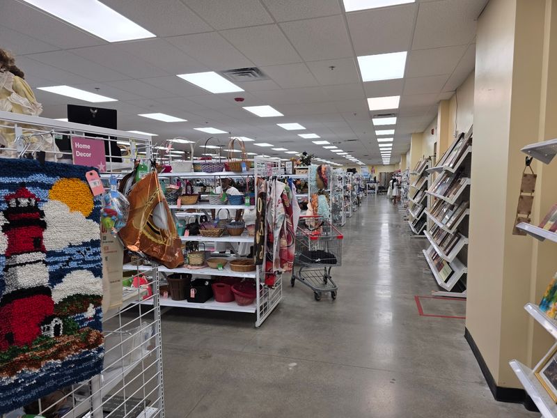 America's Thrift Stores, Knoxville America's Thrift Stores, Knoxville