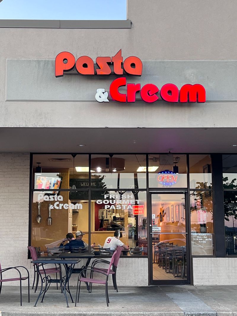 Pasta & Cream, Franklin