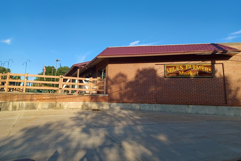 Miles Farmers Market, Solon