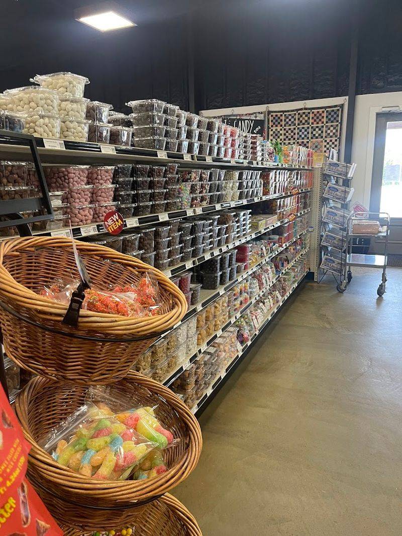 Amish-Style Bulk Foods That Turn Grocery Shopping Into An Adventure