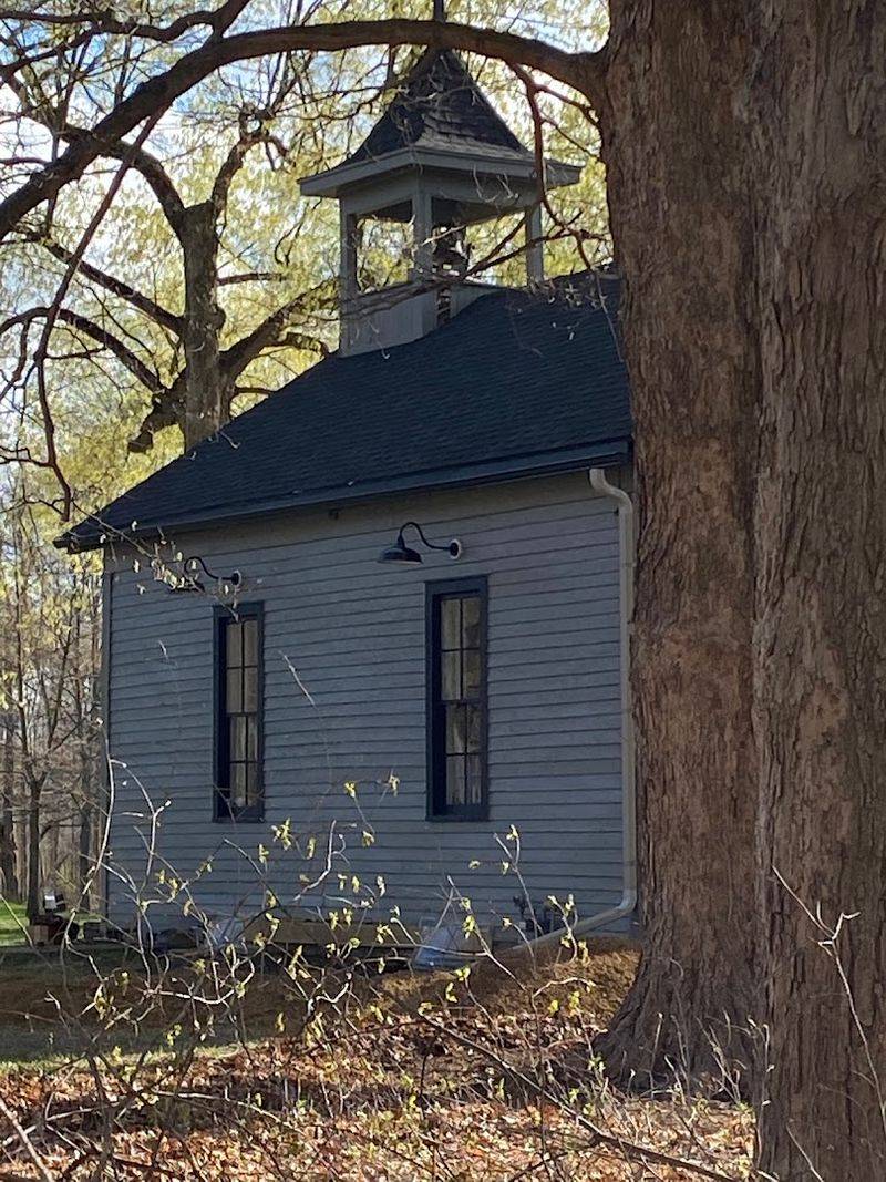 An 1859 Schoolhouse Still Assigns Treasure Hunts An 1859 Schoolhouse Still Assigns Treasure Hunts