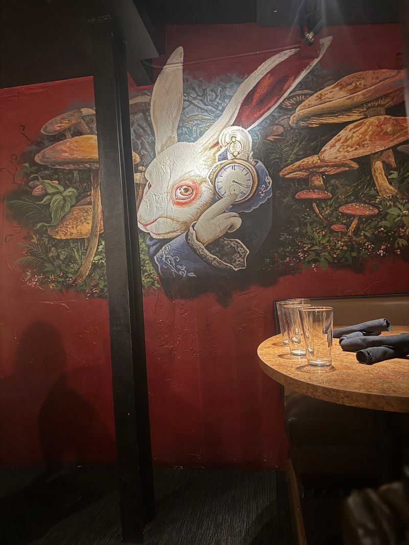An Alice-In-Wonderland Theme Done With Genuine Style