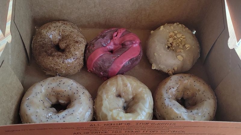 An All-Vegan Donut Counter on a Busy Seattle Corner