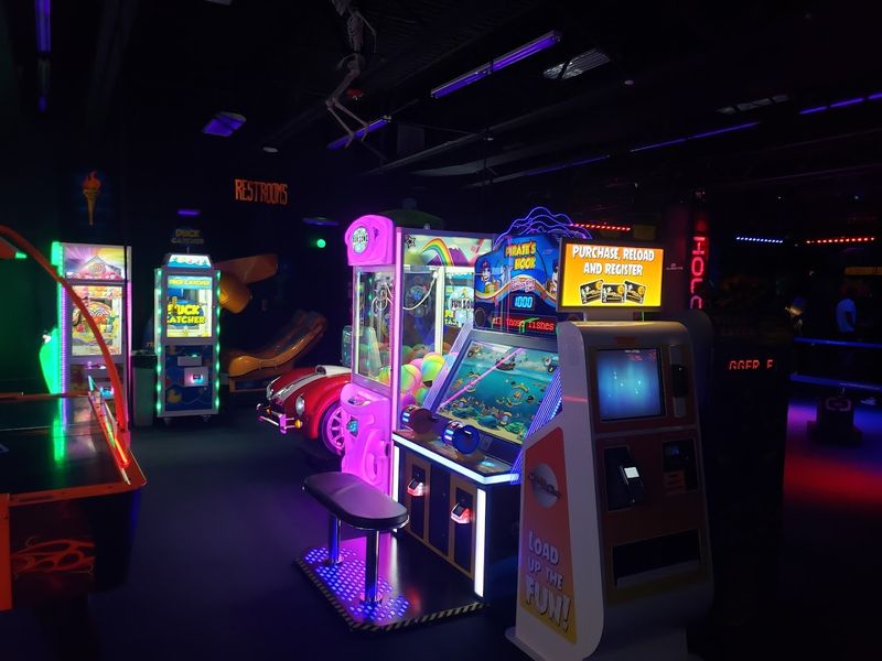 An Arcade That Pulls Its Own Weight