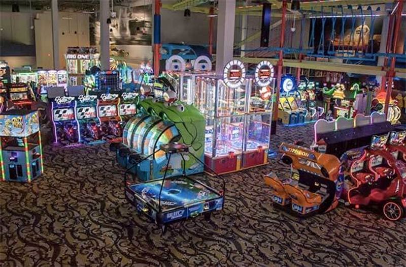 An Arcade That Refuses To Let You Leave