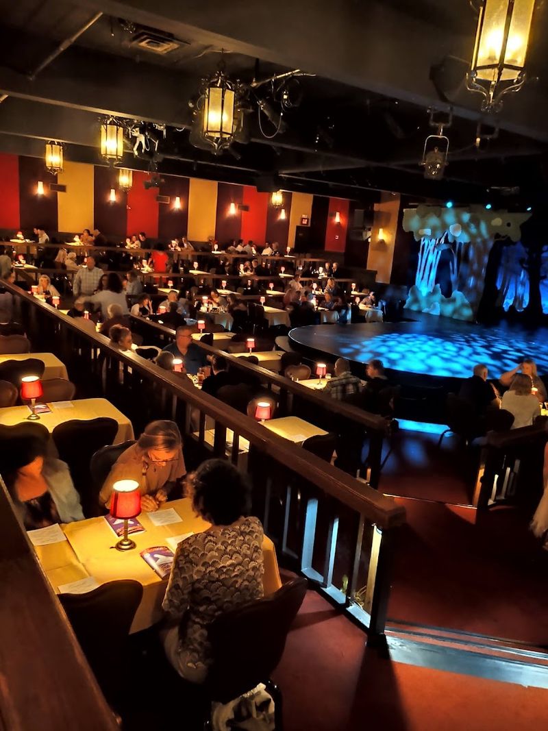An Atmosphere That Balances Elegance And Comfort An Atmosphere That Balances Elegance And Comfort