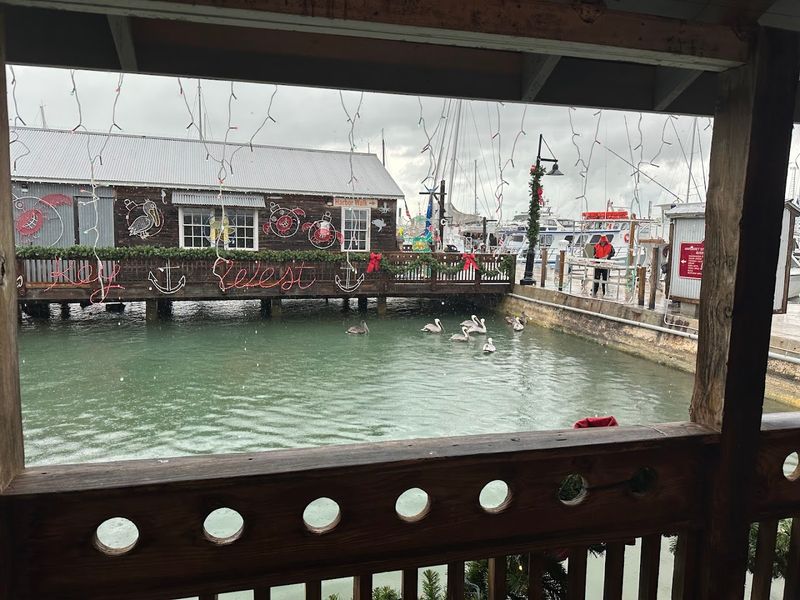 Service Style That Keeps Things Moving