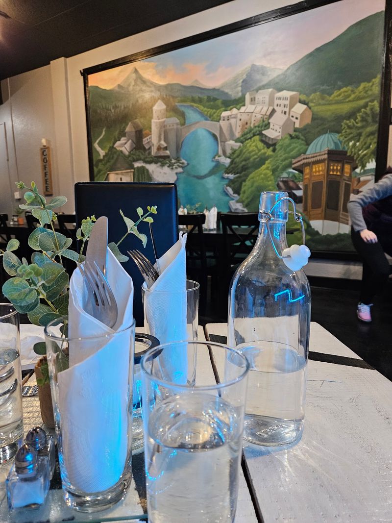 An Atmosphere That's Casual And Fancy At Once An Atmosphere That's Casual And Fancy At Once