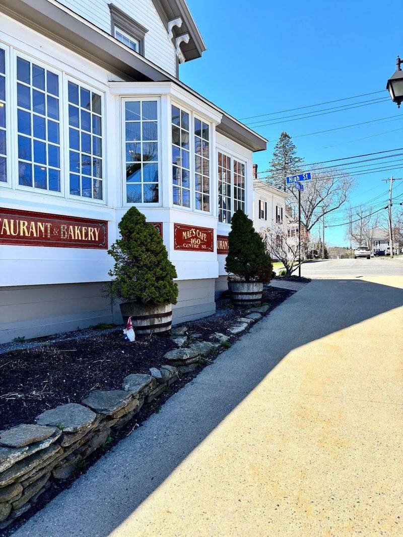 An Easy-To-Find Spot On Centre Street