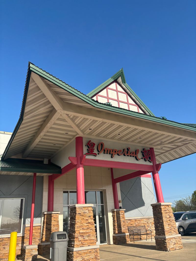 Convenient Location And Operating Hours