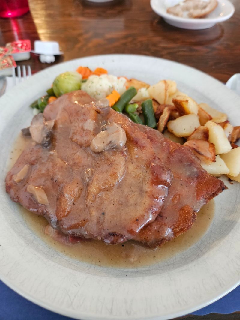 An Iowa Avenue Meal After The Errands