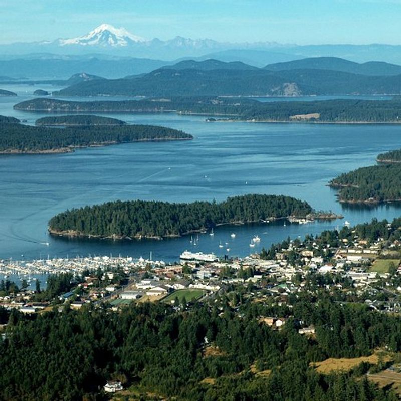 An Island Town That Runs The Whole Archipelago
