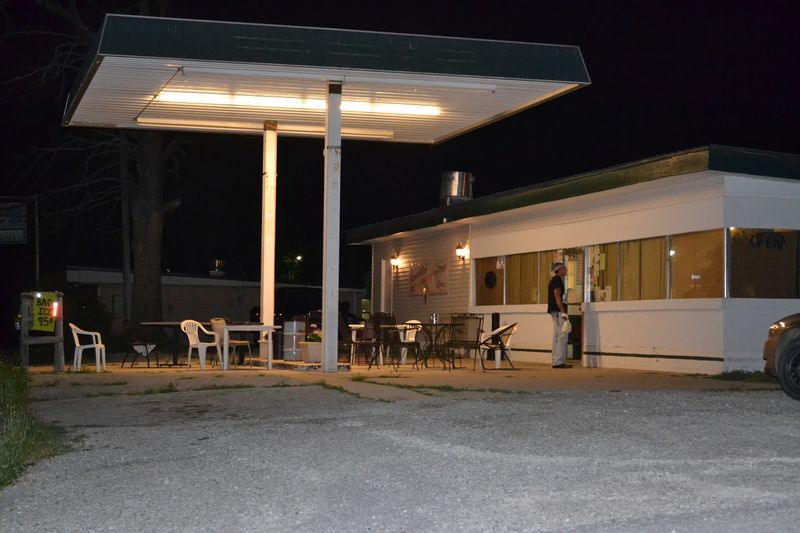 An Unfussy Arkansas Stop With Local Character