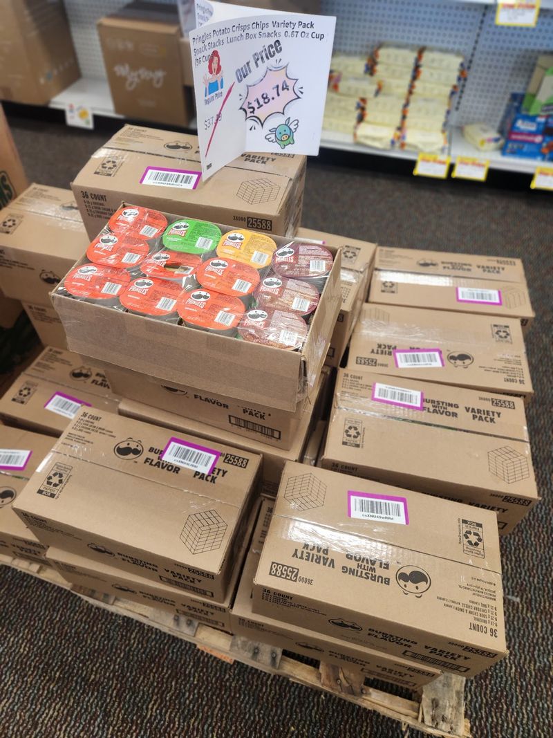 An Unusually Expansive Shopping Stop