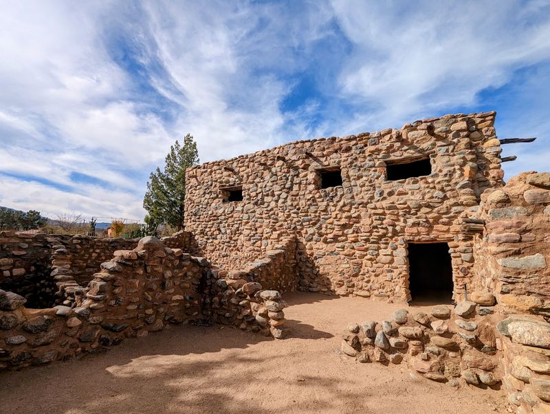 Ancient Rooms At Besh-Ba-Gowah