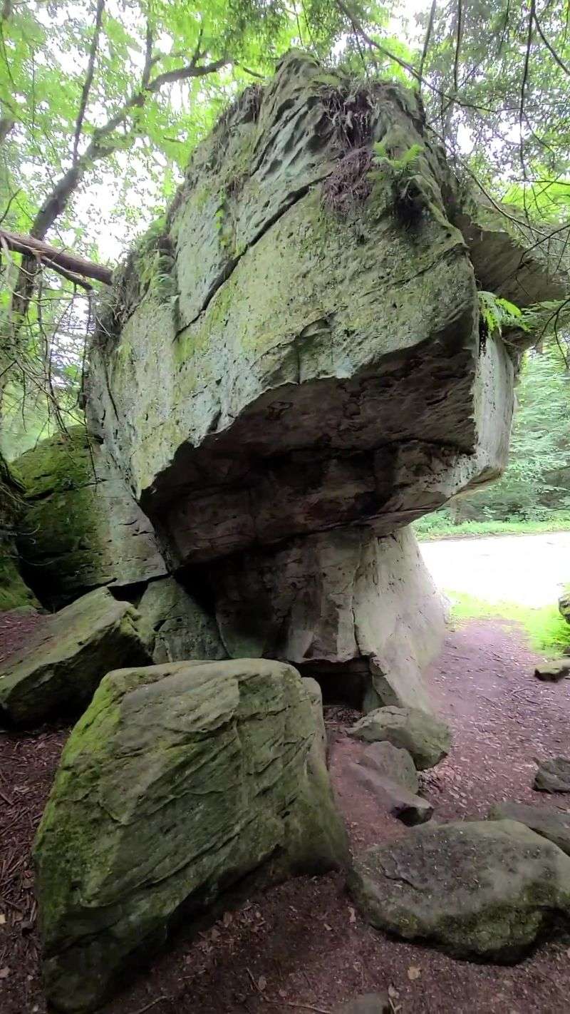 Ancient Shelters Beneath Stone Ceilings Ancient Shelters Beneath Stone Ceilings
