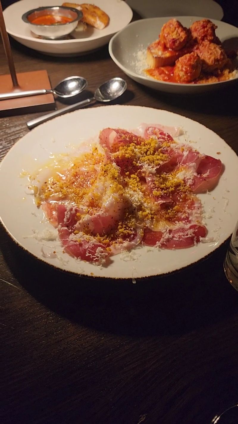 Catherine & Mary's – Memphis