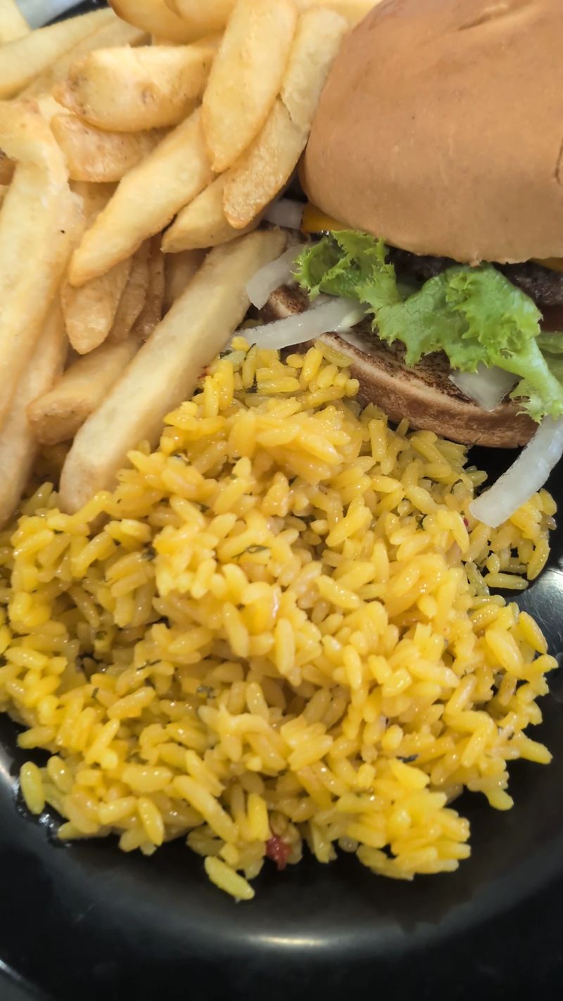 Mike's Drive-In – Bartow