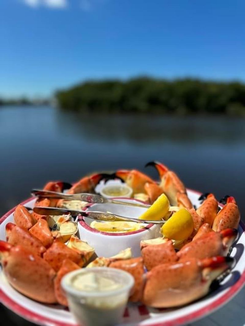 Beyond Claws: Sandwiches, Baskets, And Chowder