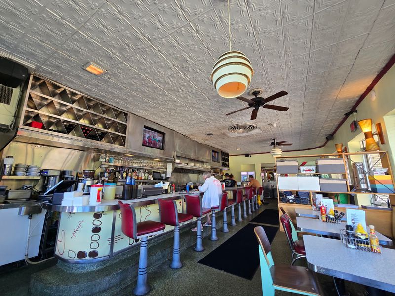 Howley's Restaurant - West Palm Beach