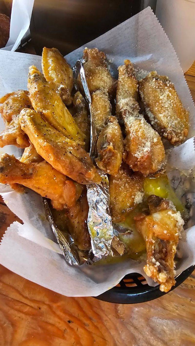 Wing Doozy, Wyoming And Hudsonville