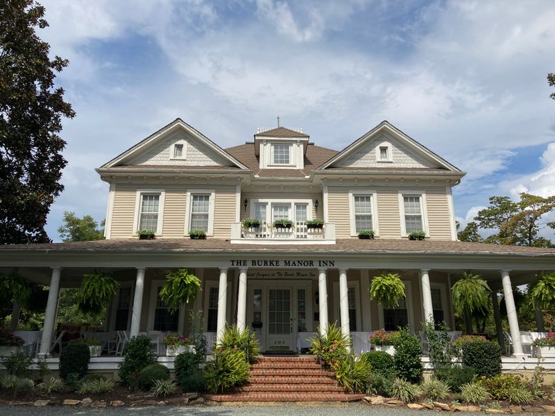 Mom And Pop Shops That Remember Your Name