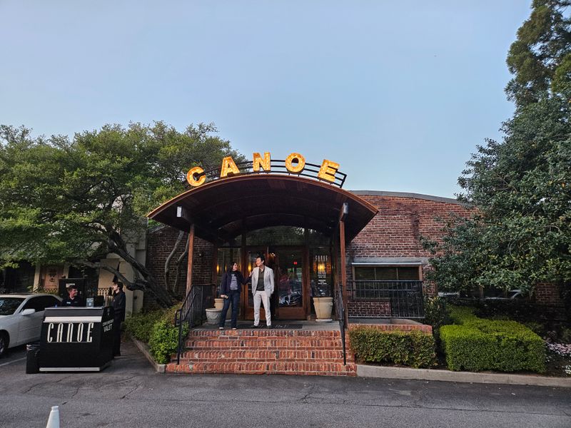 Canoe — Vinings / Atlanta