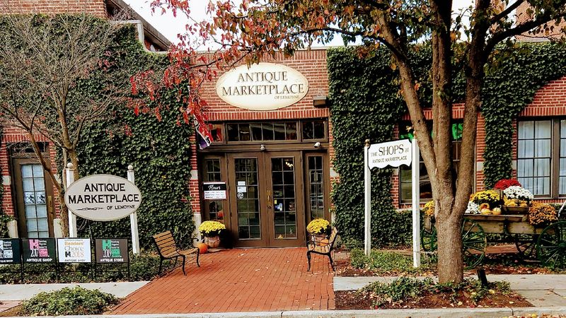 Antique Marketplace Of Lemoyne, Lemoyne
