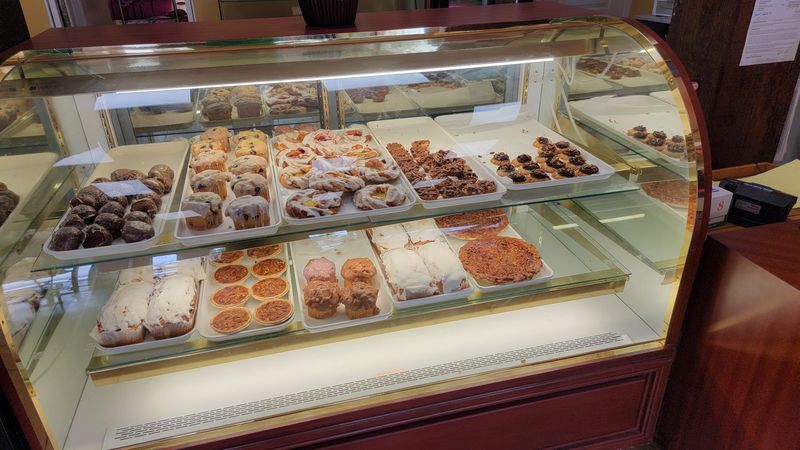 Antoine's Bakery
