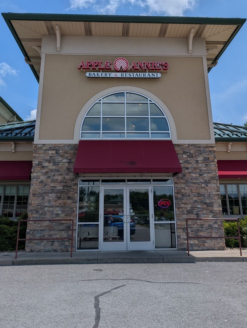 Apple Annie's