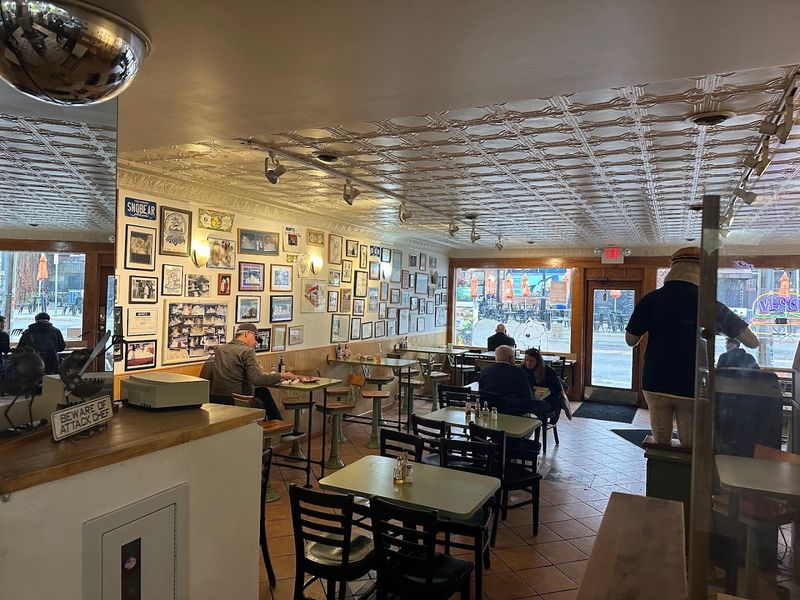 Appreciate The Old-School Room
