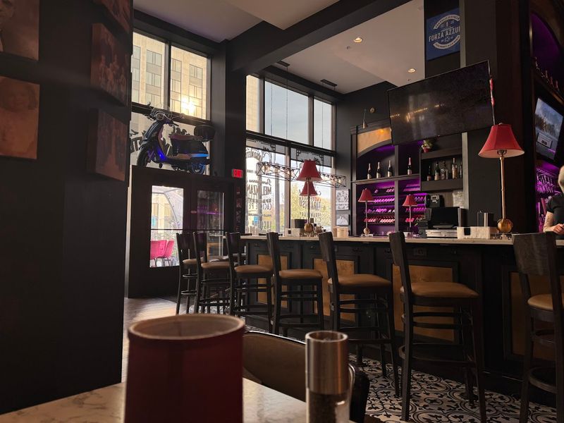 Casa di Canzonetta, Youngstown