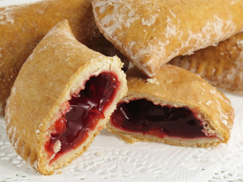 McDonald's Cherry Pie - Fruity Fried Delight