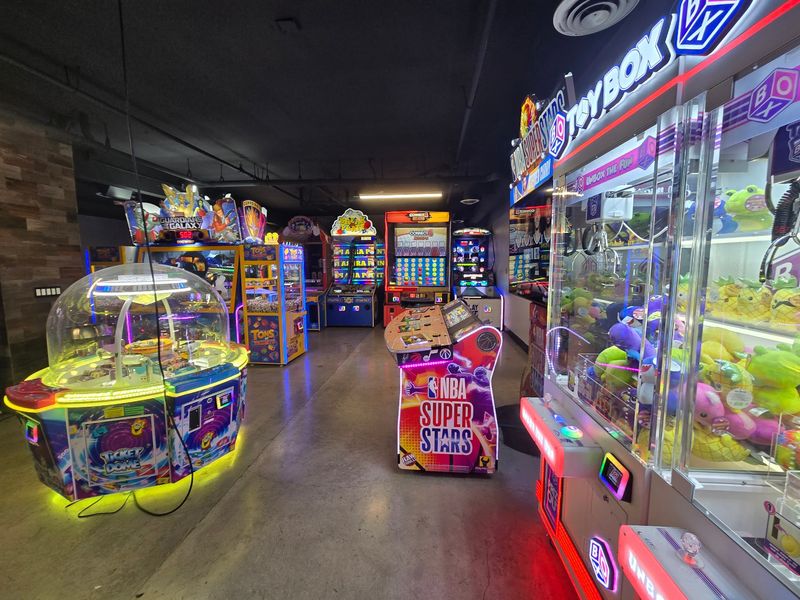 Arcade Games Fill the Gaps Between Heats