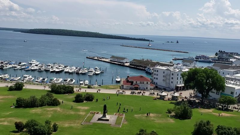 The Quiet Inside: Tranquil Bluff Trail