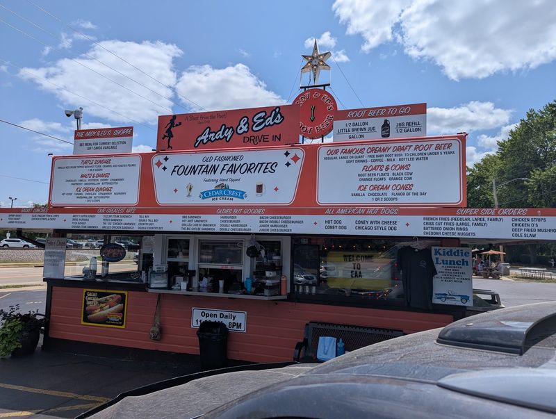 Ardy And Ed's Drive In