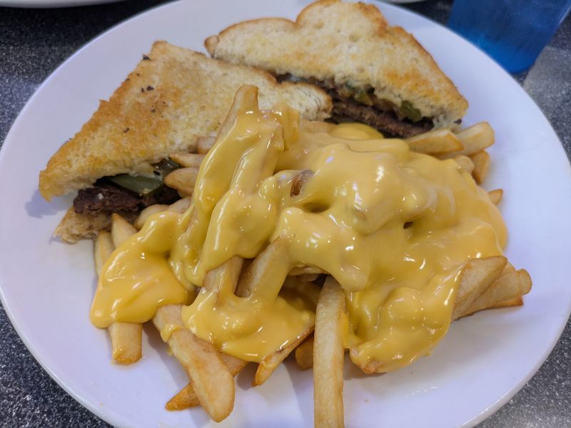 Weezy’s Route Sixty Six Bar and Grill, Hamel