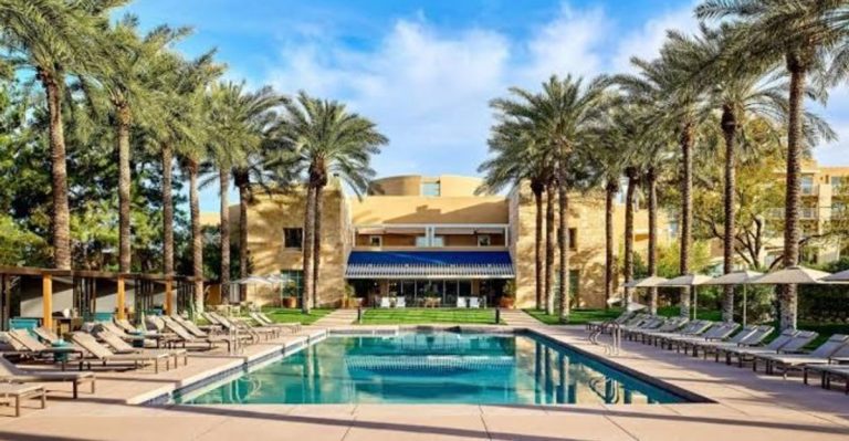 Arizona Easter Weekend Spots That Make It Easy To Celebrate In Style