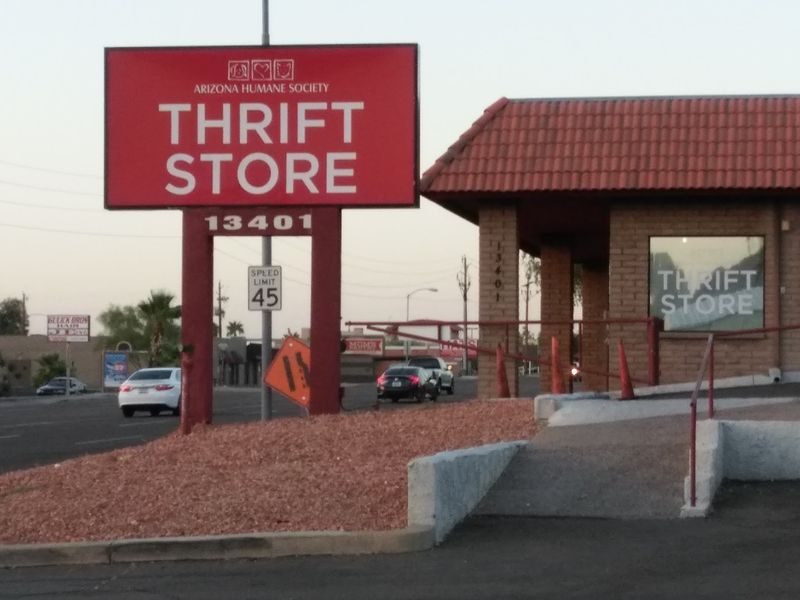 Arizona Humane Society Cave Creek Thrift Store, Phoenix, Arizona Arizona Humane Society Cave Creek Thrift Store, Phoenix, Arizona