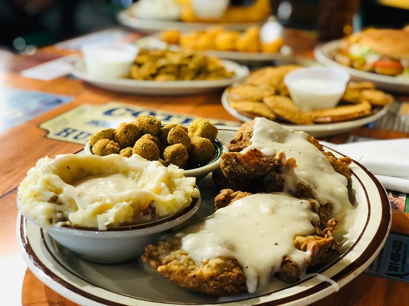 Arkansas: Fried Catfish at Cotham's Mercantile