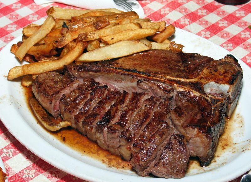 Arkansas – Doe’s Eat Place (Little Rock)