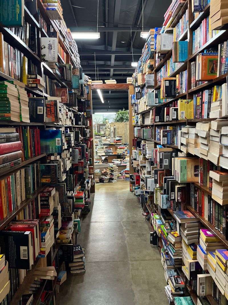Book Traders Bookstore, Conway