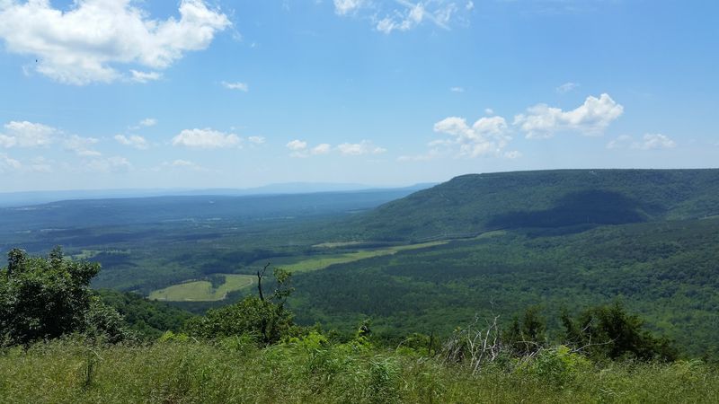 Mount Nebo Overlooks And Cliffside Horizons