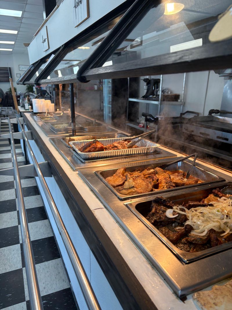 Cafeteria-Style Service That Actually Works