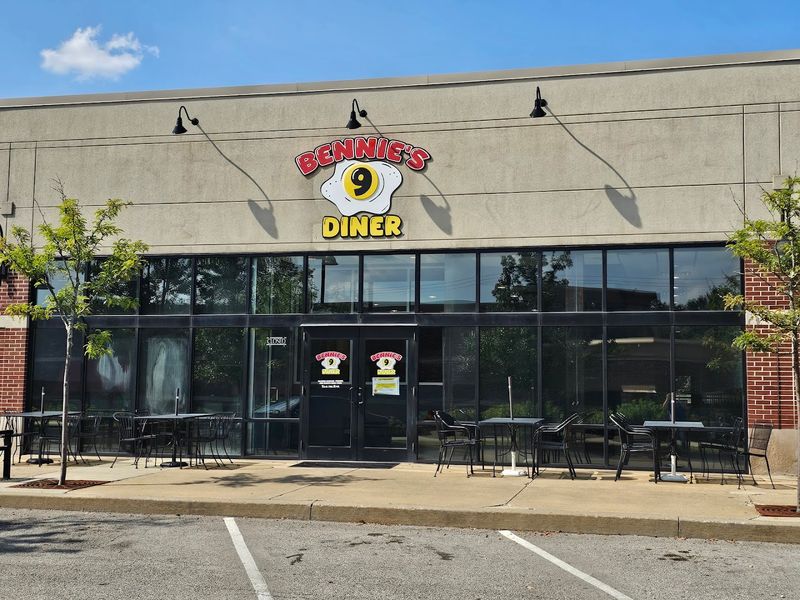 Bennie's 9 Diner — Cranberry Township