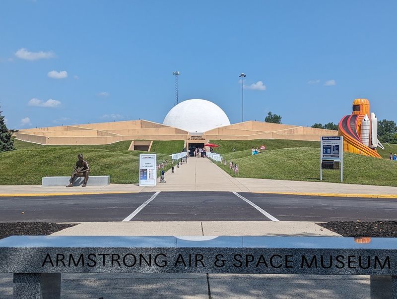 Armstrong Air & Space Museum, Wapakoneta Armstrong Air & Space Museum, Wapakoneta